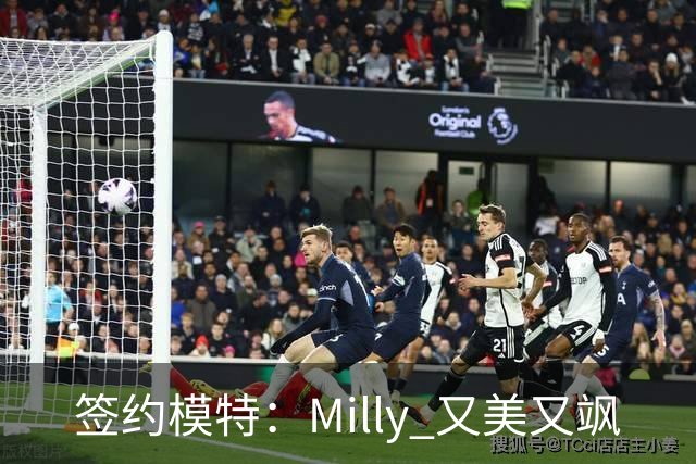 签约模特：Milly 又美又飒
